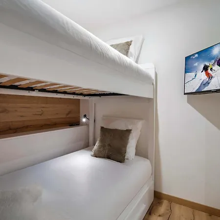 Exclusive Penthouse - Sauna, Ski-in Ski-out, Panoramic Views, Balcony كورشوفيل
