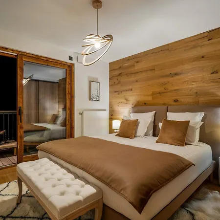 Exclusive Penthouse - Sauna, Ski-in Ski-out, Panoramic Views, Balcony شقة كورشوفيل